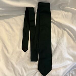 Like New Vintage Maurice Julian’s Bespoke Boutique Chapel Hill Solid Necktie